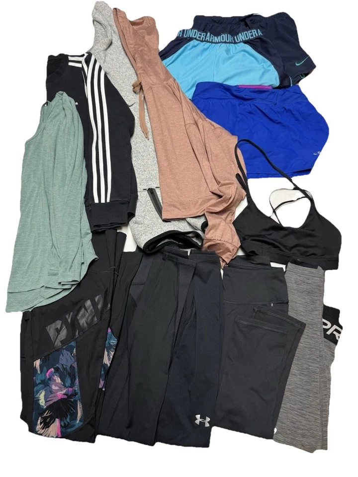 Mujer Atlético Lote XS Pantalones Cortos Legging Corto Sudadera Lote De 13 Marca Mixta Foto 1 de 4