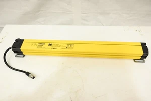 Omron STI MS4800 Minisafe Light Curtain Transmitter - Picture 1 of 7