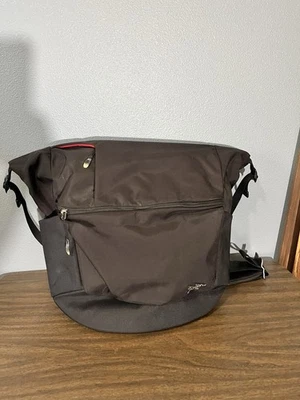 Arc'teryx Mistral 16 L Messenger Bag !! Excellent Condition!! - Image 1 of 4