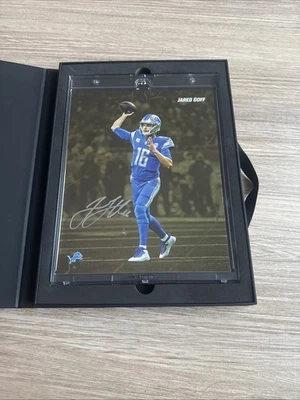 2024 Fanatics Under Wraps Emanate 8x10 firmado por Jared Goff/50 autógrafo automático Foto 1 de 4