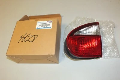 OEM NUEVO 99-00 DAEWOO LANOS SDN RH INTERIOR MALETERO TAPA LUZ TRASERA 96304628 #280 Foto 1 de 4