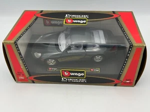 Bburago Porsche 911 Carrera grau Maßstab 1:24 #1585 Neu in OVP Bijoux Collection 1997 - Bild 1 von 7