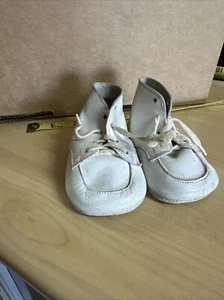 Vintage Baby Shoes - Picture 1 of 3