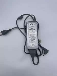 iGO PS0099 Universal Laptop & Phone Charger - Picture 1 of 3