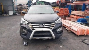 Hyundai Santa Fe Dm Right Rear Tailgate Lamp Garnish - Picture 1 of 6