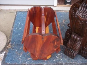 Decorative Cedar Heart Shaped Magazine Rack Stand  (MR-108) - Picture 1 of 1
