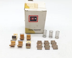 Cutler-Hammer 1605212 Contact Kit - Picture 1 of 4