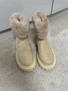 Damen Winterstiefel Kunstfell gefüttert klobig mittelhoher Blockabsatz Reißverschluss Größe UK6,5/EU39,5 - Bild 1 von 8