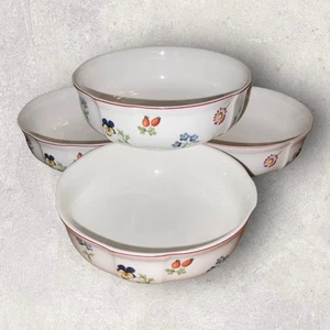 Villeroy Boch Petite Fleur 4x cuencos de cereal 4,5” rectos apenas usados excelente - Imagen 1 de 11