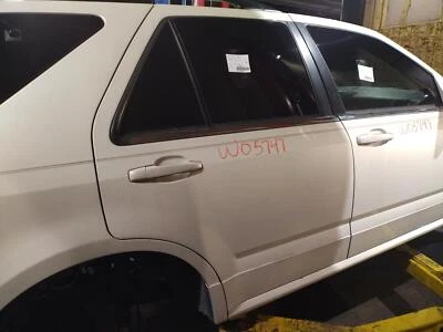 Used Rear Right Door fits: 2004 Cadillac Srx Rear Right Grade A Foto 1 de 4