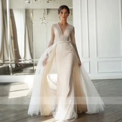 Elegantes vestidos de novia de sirena con cuentas cuello en V con tren desmontable vestidos de novia Foto 1 de 4