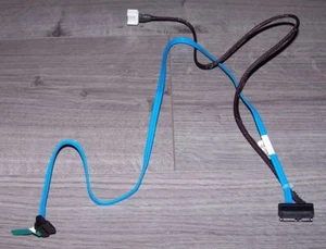 484355-001 SATA-Kabel SATA-Stecker + Floppy-Strom-Buchse auf Slim-SATA Stecker - Bild 1 von 1