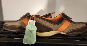 New w/ Tags Lands End Trekker Front Zip Shoes Womens Size 6B - Picture 1 of 7