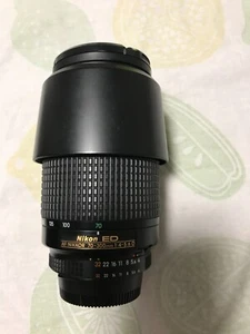 Nikon Nikkor ED AF 70-300mm 1:4-5.6 D Zoom Lens Made in Japan - Used Pls Read - Picture 1 of 10