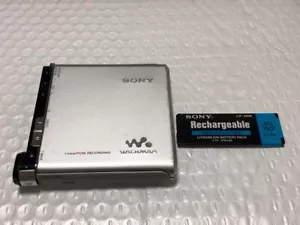 Sony MZ-RH1 S Hi-MD Walkman MiniDisc/MP3 Digital Music Player Linear PCM Used - Picture 1 of 7