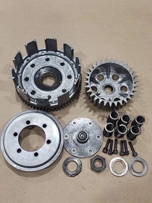 Can-Am 400 MX-6 1980 embrague cesta buje placa resortes herrajes Foto 1 de 4