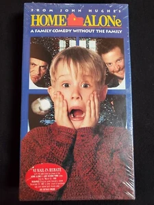 Home Alone - VHS Factory Sealed - Macaulay Culkin Rebate Hype Sticker RARE - Picture 1 of 6