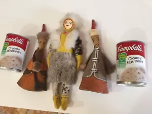 Vintage Indianer Puppe Inuit Eskimo Fell Volkskunst Glasperlen 2 Mongolei - Bild 1 von 12