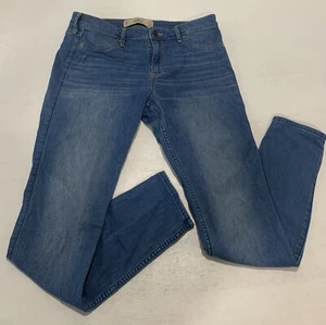 Hollister Jeans For Juniors Women Size 9 R Light Blue - Picture 1 of 6