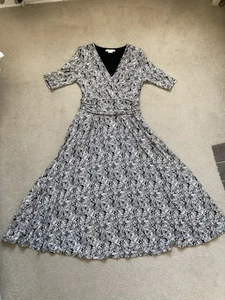 Boden Black & White Jersey Floral Patterned Midi Dress Size 12 VGC - Picture 1 of 12