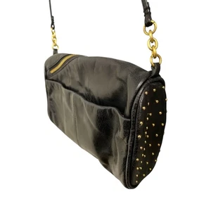 Hobo Umhängetasche goldfarben Nieten klein schwarz Leder  - Bild 1 von 7