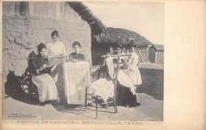 "Making Drawn Work" Brownsville, Texas Weaving 1910s Albertype Antique Postcard - Bild 1 von 2