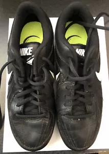 Nike Unify Keystone geformte Damen-Softballschuhe - Stil 535592-010 - Bild 1 von 4