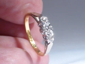 18ct Gold Diamond Platinum Ring UK Size N 1/2 Gift Box - Picture 1 of 20