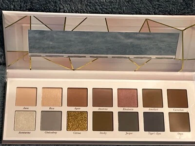 Paleta de sombras de ojos con cristales de cuarzo grapas sin temporada Laura Geller NUEVA EN CAJA Foto 1 de 4