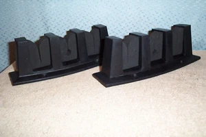 1 PAR SOPORTE DE CAÑA DE PESCAR DE ESPUMA DE 3 CAÑAS SIN USAR - Imagen 1 de 5