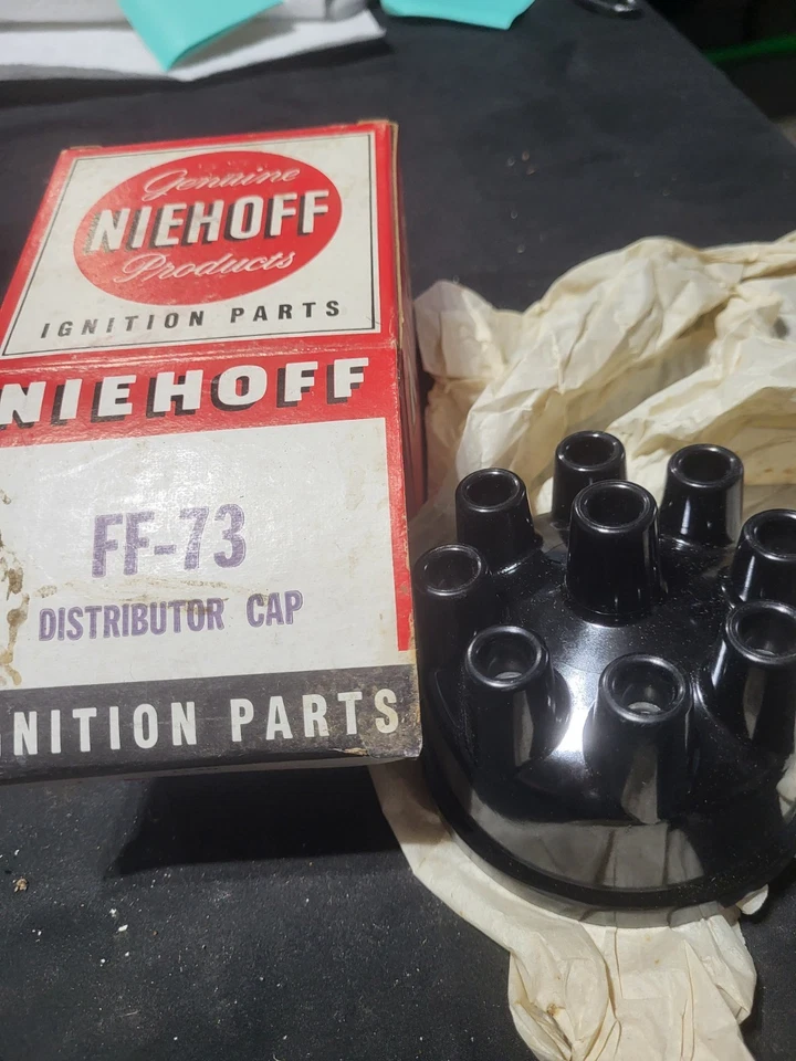 Tapa de distribuidor Niehoff FF73 para Lincoln 47-56 Mercury/Ford-1950-56 1949-56 IHC Foto 1 de 1