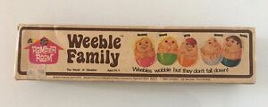 Weeble Family La Famille Familie Weebles Romper Room Airfix 1973 CODE No 5311401