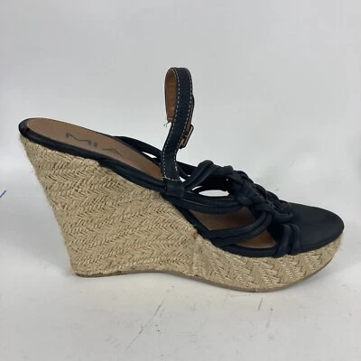 Mia Negro Cuña Top Pie Diseño Puntera Cerrada Talla 8.5 M Foto 1 de 4