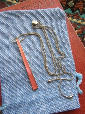 Kendra Scott Long Pendant Necklace Baleigh Pink MOP Gold Plated Slide Adj Chain - Image 1 of 4