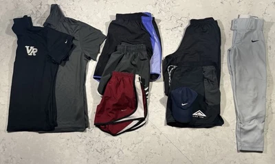 Lote De 15 Nike Under Armour Ropa Camisa Pantalones Cortos Pantalones Hombres Mujeres Tallas Mixtas Foto 1 de 4