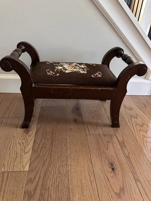 Vintage Wooden Needlepoint Footstool w/Floral Embroidery-Ornate Carved Ends - Image 1 of 4