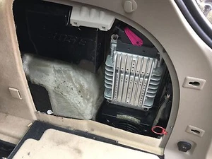 Audio & Visual Equip.(radio) AUDI A4 05 06 07 08 (AMPLIFIER UNIT) BOSE - Picture 1 of 2