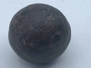 Antique Very Old Cannon Ball 4.5cm Diameter 17th In Good Condition - Picture 1 of 5