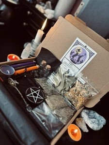 Samhain spell box - Picture 1 of 4