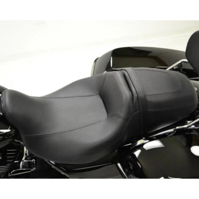 Driver Passenger Seat For Harley Touring Street Glide FLHX Road King FLHR 08-22 - Image 1 of 4