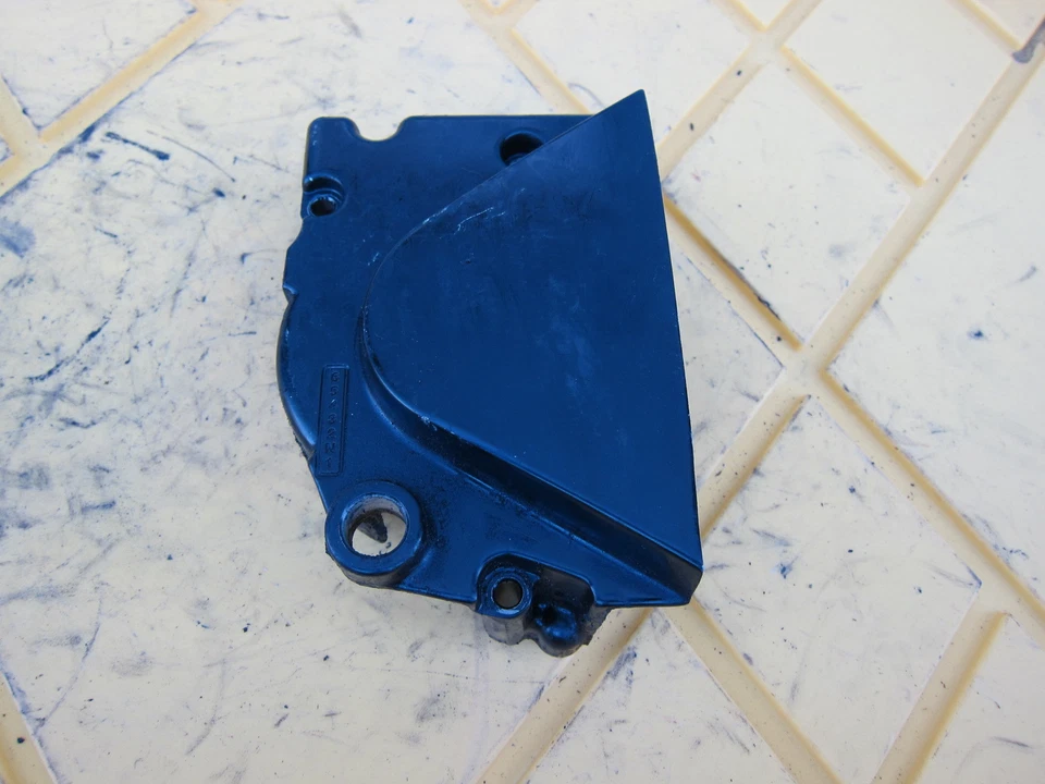 Kawasaki Ninja 250 R EX 250 F 2006 cubierta de piñón del motor OEM Foto 1 de 1