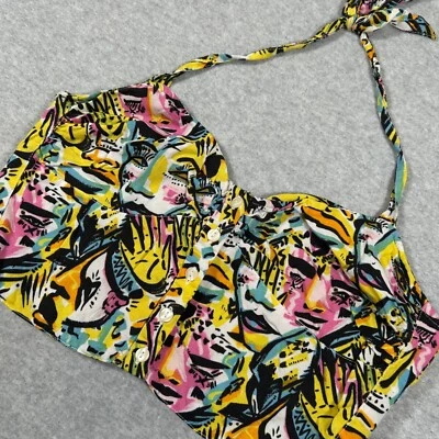 Monki Halter Top 女式中号艺术抽象节日纽扣前裁剪 — 第 1/4 张图片