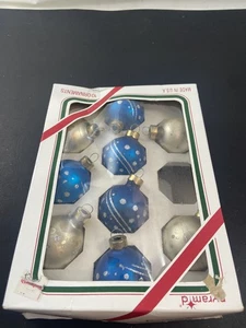 Vintage Pyramide dekoratives Glas 1,75" Ornamente blau silber Glitzer 9er Set USA - Bild 1 von 11