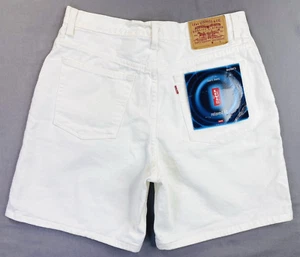 Vintage 1990’s Levis 951, Relaxed Fit Jean Short, Deadstock NWT, Size 12 Regular - Picture 1 of 16