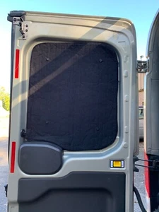 puertas térmicas del granero ford transit mk 8 Silver black out Persianas aislantes - Imagen 1 de 5