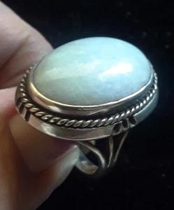 ATEMBERAUBENDER LRG MONDSTEIN ECHTER EDELSTEIN OVALER CABOCHON IN STERLINGSILBER RING - Bild 1 von 6
