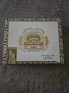 Arturo Fuente Double Chateau Wood Cigar Box 9.25" x 7.25" x 2" - Picture 1 of 4