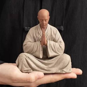 Chinesisches Porzellan Mönch Statue Buddha Buddhismus Zen Figur Dekor - Bild 1 von 5
