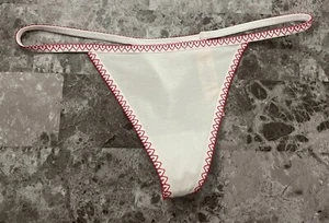 NUEVO CON ETIQUETAS BRAGAS TANGA VICTORIA'S SECRET BLANCO ROJO CORAZÓN PICOT SAN VALENTÍN V STRING - Imagen 1 de 4