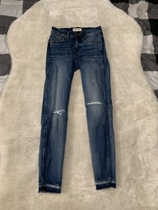 Madewell 9” High Rise Skinny Blue Denim Jeans Size 23 Pants - Picture 1 of 10